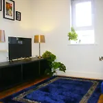 Stunning 1 Bed In Centre - Free Parking - Yorkshire Accommodates *
