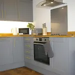 Stunning 1 Bed In Centre - Free Parking - Yorkshire Accommodates Ripon