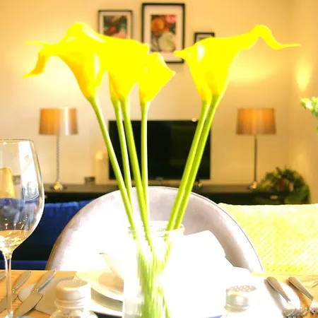 Stunning 1 Bed In Centre - Free Parking - Yorkshire Accommodates