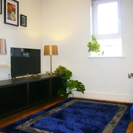 Stunning 1 Bed In Centre - Free Parking - Yorkshire Accommodates *