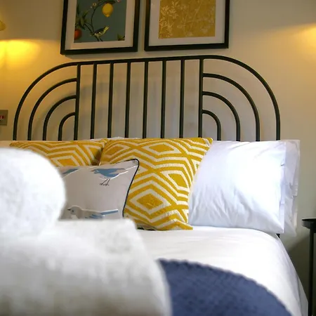 Stunning 1 Bed In Centre - Free Parking - Yorkshire Accommodates